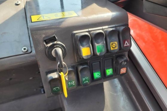 Manitou M30-4 Valid Inspection, *Guarantee, Diesel, 4x4 Dr M30-4 Valid Inspection, *Guarantee, Diesel, 4x4 Dr 2015 2 Rough...