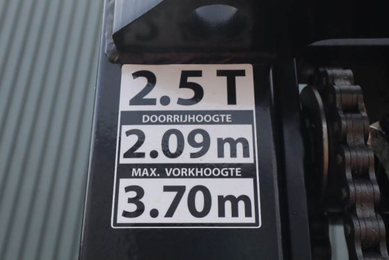 Manitou MC25-4 Valid Inspection, *Guarantee, Diesel, 4x4 MC25-4 Valid Inspection, *Guarantee, Diesel, 4x4 2022 2 Rough Ter...