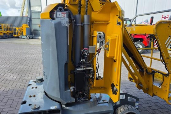 Haulotte STAR 10 Electric, 10m Working Height, 3m Reach, 20 Haulotte STAR 10 Electric, 10m Working Height, 3m Reach, 20 20...