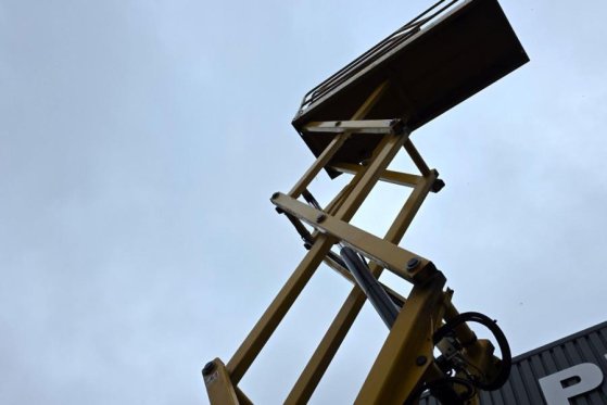 Haulotte Compact 8 As-Is, Electric, 8m Working Height, 350k Haulotte Compact 8 As-Is, Electric, 8m Working Height, 350k 20...