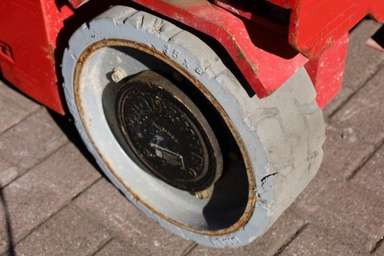 Magni ES0808E Electric, 8m Working height, 380kg Capacit MAGNI ES0808E Electric, 8m Working height, 380kg Capacit 2019 2 S...