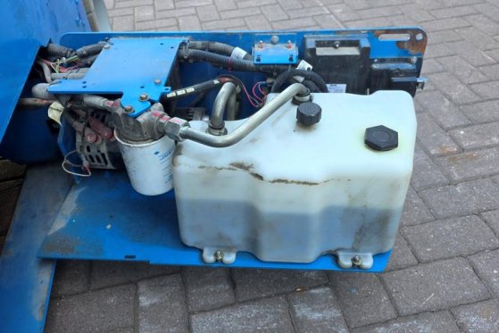 Genie GS3246 Electric, Working Height 11.75 m, 318kg Cap GS3246 Electric, Working Height 11.75 m, 318kg Cap 2015 2 Scissor...