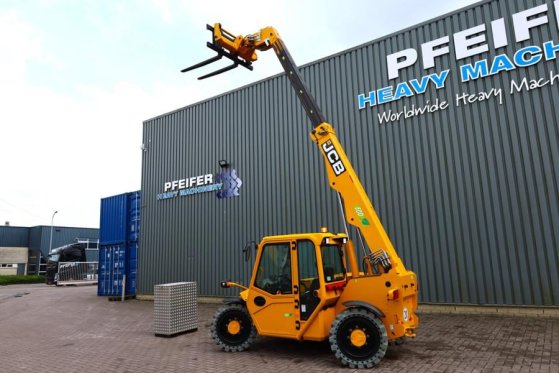 JCB 525-60E Fully Electric, 2500kg Capacity, 6m Liftin 525-60E Fully Electric, 2500kg Capacity, 6m Liftin 2022 2 image 10
