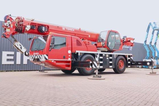 Terex AC40/2L Diesel, 4x4 Drive And 4-Wheel Steering, 40 AC40/2L Diesel, 4x4 Drive And 4-Wheel Steering, 40 2017 2 Mobile ...