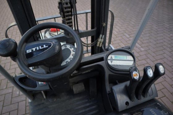 Still RX50-15 Electric, Duplex Mast 3700mm, Freelift 185 RX50-15 Electric, Duplex Mast 3700mm, Freelift 185 2008 2 Forklif...