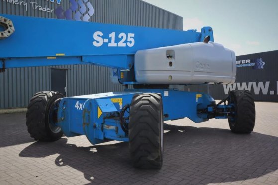 Genie S125 Valid inspection, *Guarantee! Diesel, 4x4x4 D S125 Valid inspection, *Guarantee! Diesel, 4x4x4 D 2017 2 image 11