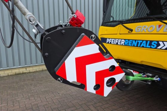 Grove GMK5150XL Available For Rent, Dutch Registration, GMK5150XL Available For Rent, Dutch Registration, 2025 2 Mobile Cr...