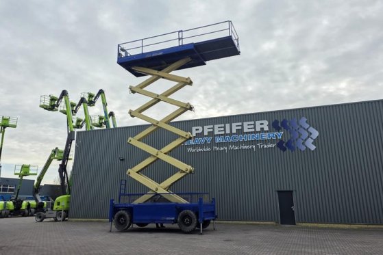 JLG 210-25 Diesel, 4x4 Drive, 23m Working Height, 1000 210-25 Diesel, 4x4 Drive, 23m Working Height, 1000 2008 2 Scissor L...