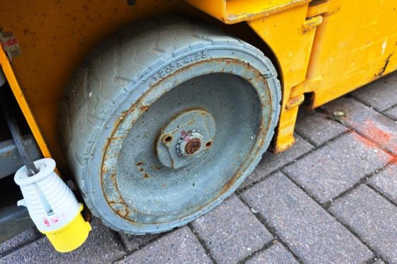 Haulotte Optimum 8 Electric, 7.77m Working Height, 230kg Ca Haulotte Optimum 8 Electric, 7.77m Working Height, 230kg Ca 20...
