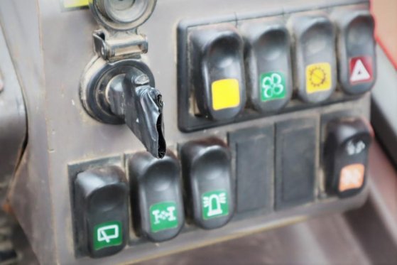 Manitou M30-4 Diesel, 4x4 Drive, 3t Capacity, Triplex Mast M30-4 Diesel, 4x4 Drive, 3t Capacity, Triplex Mast 2015 2 Rough...