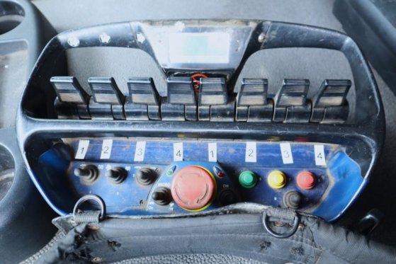 DAF CF85 With HMF 85t/m Crane Dutch Registration, HMF CF85 With HMF 85t/m Crane Dutch Registration, HMF 2007 2 Mobile Cran...