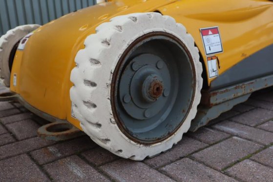 Haulotte STAR 10 As-Is, Electric, 10m Working Height, 3m Re Haulotte STAR 10 As-Is, Electric, 10m Working Height, 3m Re 20...