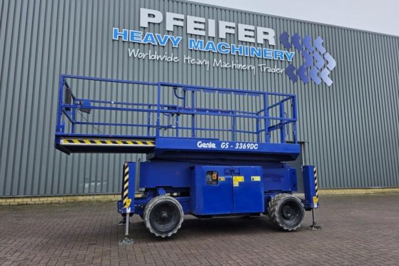 Genie GS3369DC Electric, 11.9m Working Height, 454kg Cap GS3369DC Electric, 11.9m Working Height, 454kg Cap 2014 2 Scissor...