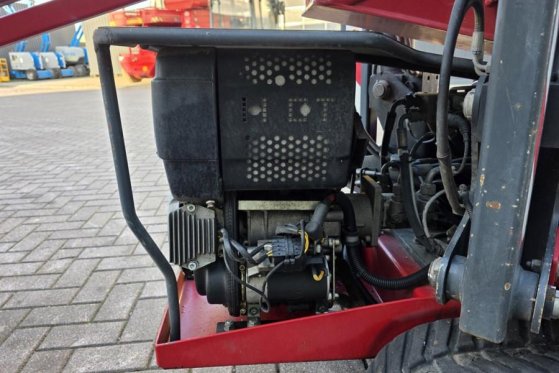Hinowa Goldlift 14.70IIIS As-Is, Hybrid Diesel-230V, 14m Hinowa Goldlift 14.70IIIS As-Is, Hybrid Diesel-230V, 14m 2012 2 i...