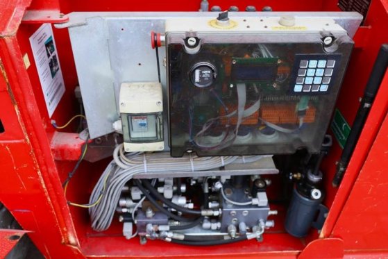 PB LIFT S175-19E 4x4 Electric, 4x4 Drive, 18.1m Worki PB LIFT S175-19E 4x4 Electric, 4x4 Drive, 18.1m Worki 2011 2 Scissor...