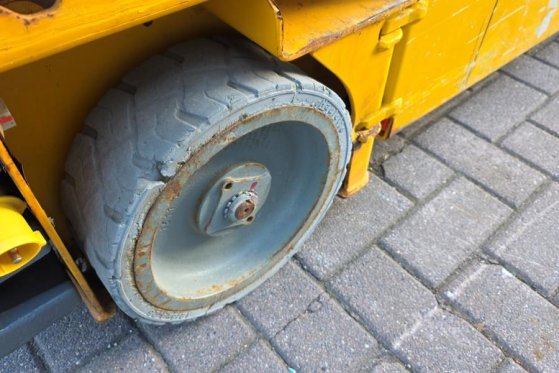 Haulotte Optimum 8 Electric, 7.77m Working Height, 230kg Ca Haulotte Optimum 8 Electric, 7.77m Working Height, 230kg Ca 20...