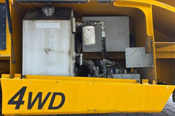 Haulotte COMPACT 10DX Diesel, 4x4 Drive, 10.2m Working Heig Haulotte COMPACT 10DX Diesel, 4x4 Drive, 10.2m Working Heig 20...