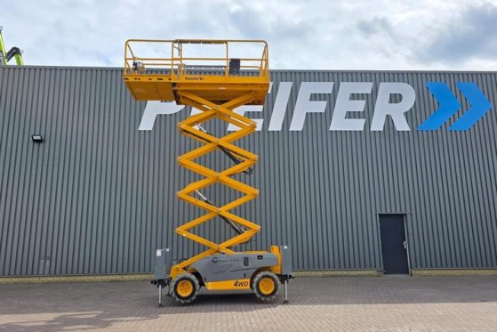 Haulotte Compact 12DX Diesel, 4x4 Drive, 12m Working Height Haulotte Compact 12DX Diesel, 4x4 Drive, 12m Working Height 20...