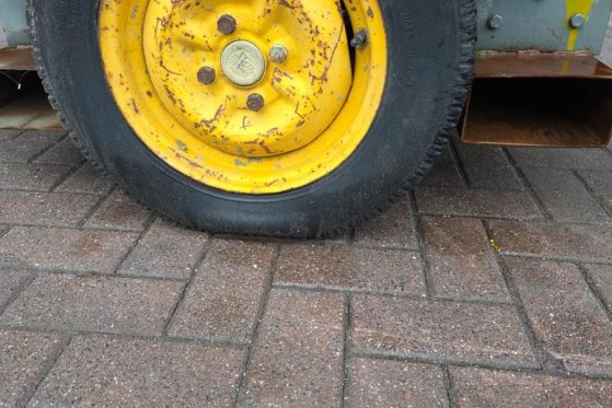 Atlas Copco XAS66 As-Is, Diesel, Volume flow: ± 3,4 – 3,7 m³/m XAS66 As-Is, Diesel, Volume flow: ± 3,4 – 3,7 m³/m 1997 2 C...