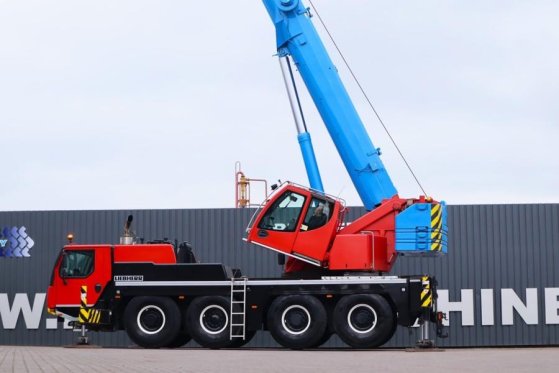 Liebherr LTM1070-4.2 Dutch Vehicle Registration, Valid Insp 683 2017 2 Mobile Cranes image 12