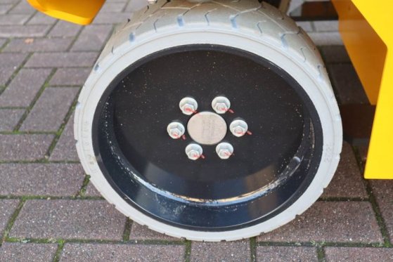 Haulotte Compact 8N Valid inspection, *Guarantee! 8m Workin Haulotte Compact 8N Valid inspection, *Guarantee! 8m Workin 20...
