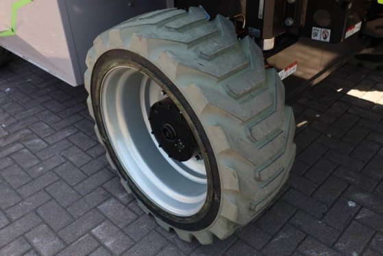 Zoomlion ZT22JE Fully Electric Lithium-Powered, 4x4 Rough T Zoomlion ZT22JE Fully Electric Lithium-Powered, 4x4 Rough T 20...