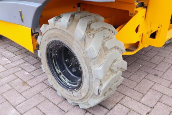 Haulotte Compact 12RTE Electric, 12m Working Height, 450kg Haulotte Compact 12RTE Electric, 12m Working Height, 450kg 2011...