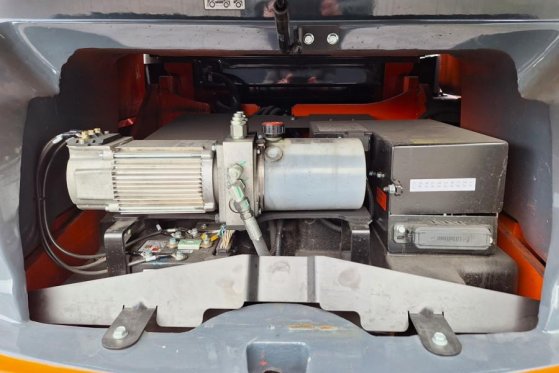 Toyota 9FBM70T Electric, 7 Tons Capacity, Lift Height 4.7 9FBM70T Electric, 7 Tons Capacity, Lift Height 4.7 2022 2 Forkli...