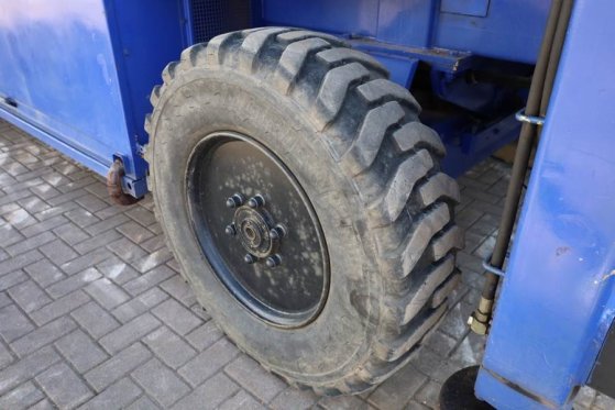 Liftlux SL245-25D 4WD Diesel, 4x4 Drive, 26.5m Working Hei Liftlux SL245-25D 4WD Diesel, 4x4 Drive, 26.5m Working Hei 2003...