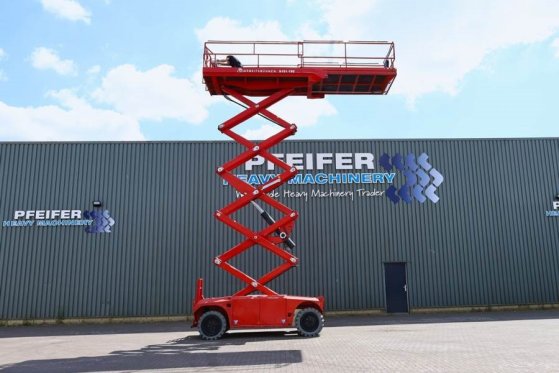 PB LIFT S151-19E 4x4 Electric, 4x4 Drive, 15m Working PB LIFT S151-19E 4x4 Electric, 4x4 Drive, 15m Working 2012 2 Scissor...