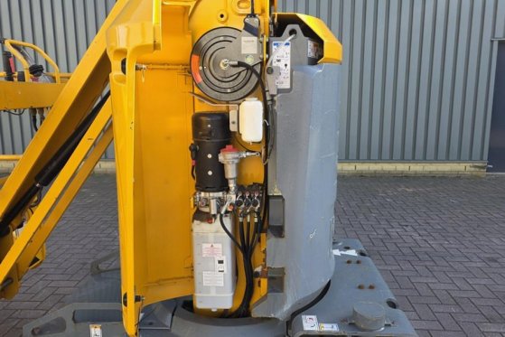 Haulotte STAR 10 Electric, 10m Working Height, 3m Reach, 20 Haulotte STAR 10 Electric, 10m Working Height, 3m Reach, 20 20...