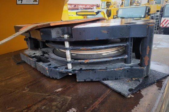 Liebherr LTM1070-4.2 Dutch Vehicle Registration, Valid Insp 683 2016 2 Mobile Cranes image 12