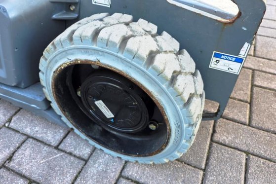 Haulotte STAR 10 Electric, 10m Working Height, 3m Reach, 20 Haulotte STAR 10 Electric, 10m Working Height, 3m Reach, 20 20...