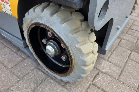 Haulotte STAR 10 Electric, 10m Working Height, 3m Reach, 20 Haulotte STAR 10 Electric, 10m Working Height, 3m Reach, 20 20...