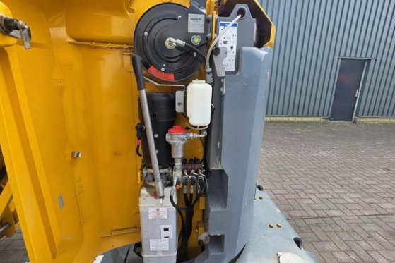 Haulotte STAR 10 Electric, 10m Working Height, 3m Reach, 20 Haulotte STAR 10 Electric, 10m Working Height, 3m Reach, 20 20...
