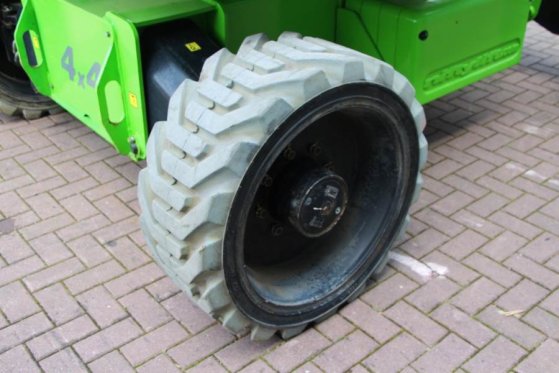 Niftylift HR28 HYBRIDE Hybrid, 4x4 Drive, 28m Working Height Niftylift HR28 HYBRIDE Hybrid, 4x4 Drive, 28m Working Height ...