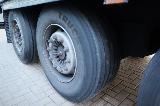 Krone SD Dutch Registration, 3-Axle, Lift Axle, Air Susp 9357 2015 2 image 12