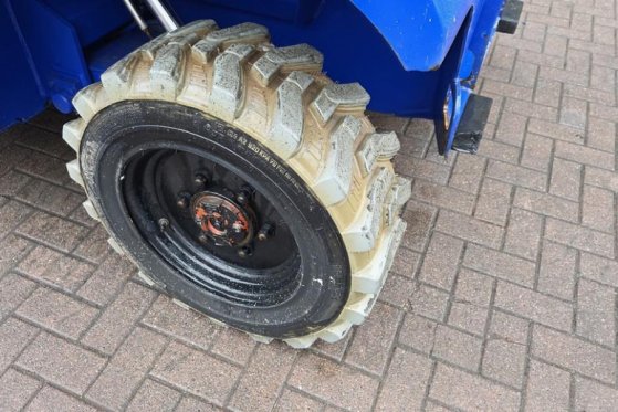 PB LIFT S151-19EGI Electric, 4x4 Drive, 15m Working H PB LIFT S151-19EGI Electric, 4x4 Drive, 15m Working H 2010 2 Scissor...