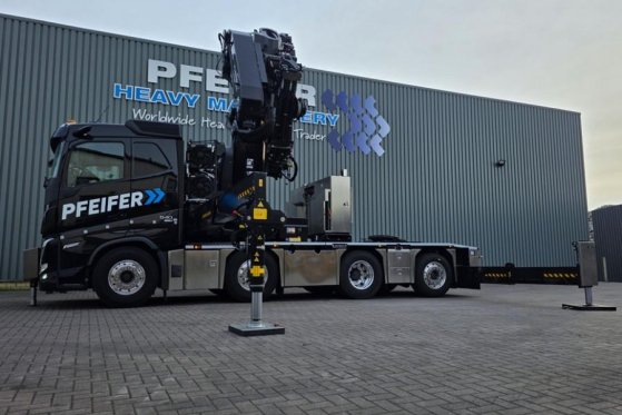 Volvo FH540 8X2 WITH HIAB 140TM CRANE Dutch Registration 590 2026 2 Mobile Cranes image 102