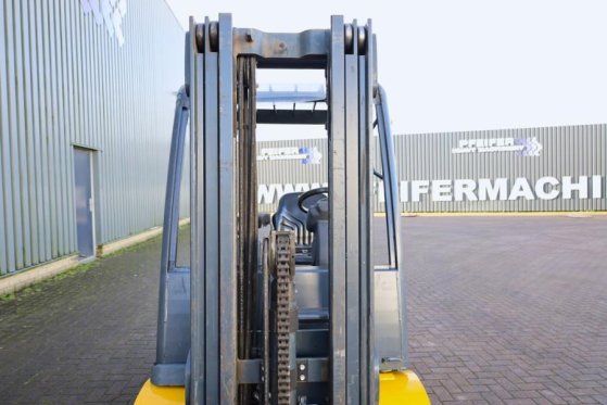Jungheinrich EFG425K Electric, 2500kg Capacity, Lifting Height EFG425K Electric, 2500kg Capacity, Lifting Height 2009 2 Fo...