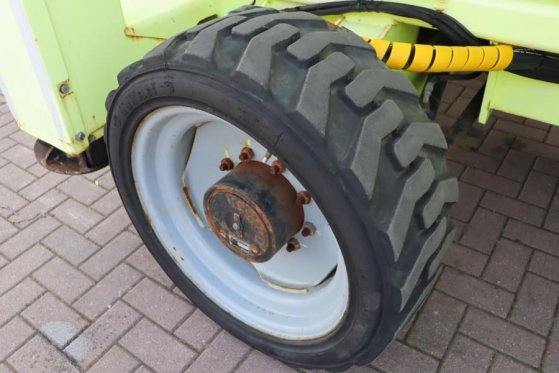 MEC 3392RT-T Diesel, 4x4 Drive, 12m Working Height, 12 MEC 3392RT-T Diesel, 4x4 Drive, 12m Working Height, 12 2015 2 Sciss...