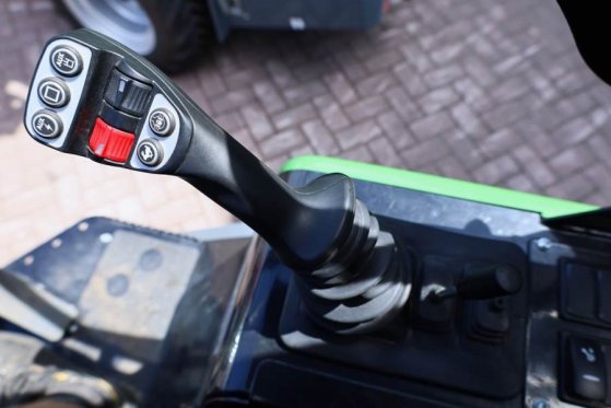GiANT G2700E 100% Electric - Zero Emissions, Lithium-Iro Giant G2700E 100% Electric - Zero Emissions, Lithium-Iro 2024 2 W...