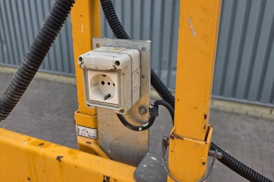 Haulotte Compact 12DX Diesel, 4x4 Drive, 12m Working Height Haulotte Compact 12DX Diesel, 4x4 Drive, 12m Working Height 20...