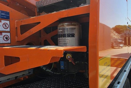 Liebherr MK88-4.1 Dutch vehicle registration, Valid inspect MK88-4.1 Dutch vehicle registration, Valid inspect 2020 2 Towe...