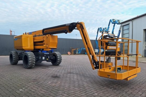 Haulotte HA20LEPRO Valid Inspection, Hybrid, 4x4x4 Drive, 2 Haulotte HA20LEPRO Valid Inspection, Hybrid, 4x4x4 Drive, 2 20...