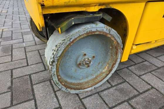 Haulotte Compact 8 Electric, 8.2m Working Height, 350kg Cap Haulotte Compact 8 Electric, 8.2m Working Height, 350kg Cap 20...