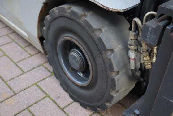 Still RX50-15 Electric, Duplex Mast 3700mm, Freelift 185 RX50-15 Electric, Duplex Mast 3700mm, Freelift 185 2008 2 Forklif...