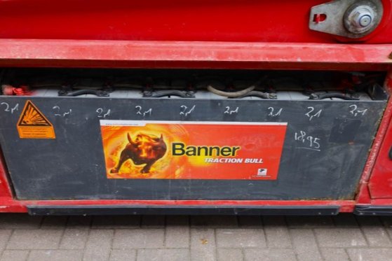 PB LIFT S225-12ES Electric, 22.5m Working Height, 450 PB LIFT S225-12ES Electric, 22.5m Working Height, 450 2010 2 Scissor...