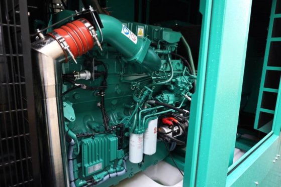 Cummins C550D5Q Declaration of Conformity, Diesel, 550kVA, C550D5Q Declaration of Conformity, Diesel, 550kVA, 2025 2 Gener...