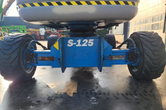 Genie S125 As-Is, Diesel, 4x4x4 Drive, 40.1m Working Hei S125 As-Is, Diesel, 4x4x4 Drive, 40.1m Working Hei 2012 2 image 13